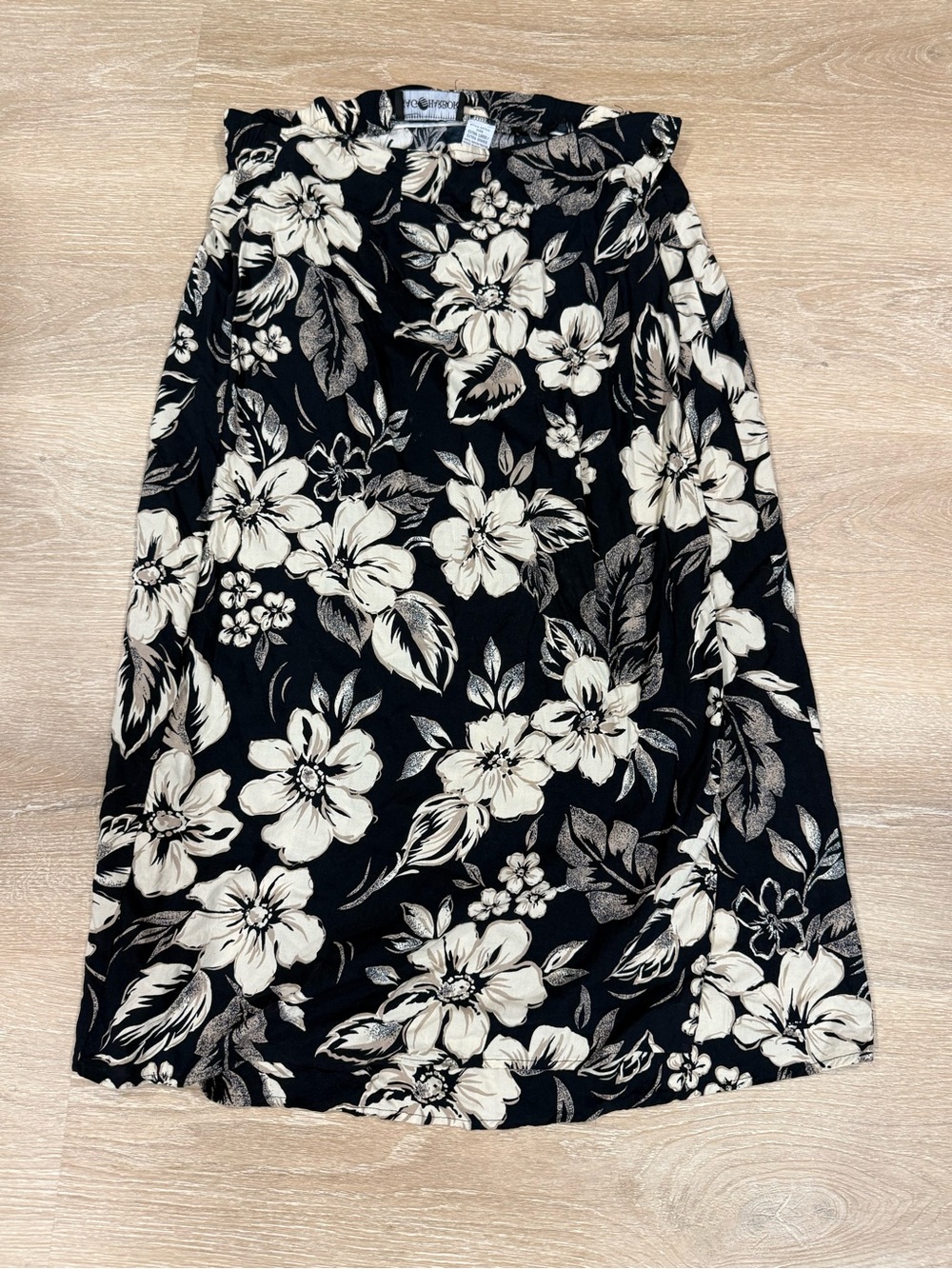 Sag Harbor Black Wrap Midi Skirt with Cream Floral Print